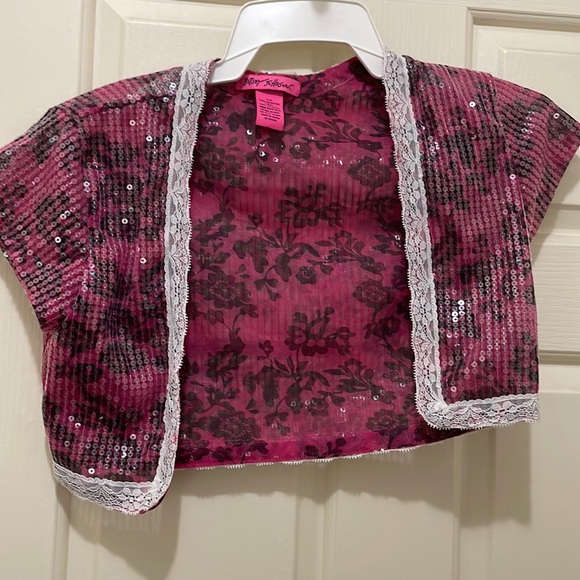 Betsey Johnson Tops - Betsey Johnson pink floral print bolero (sz sm)